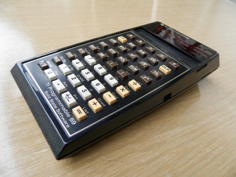 texasinstruments_ti59_spod.jpg, 132kB