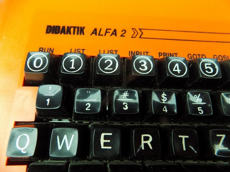 didaktikskalica_alfa2_detail2.jpg, 140kB